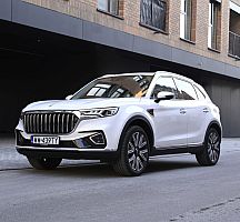 Hongqi HS5 small.jpg